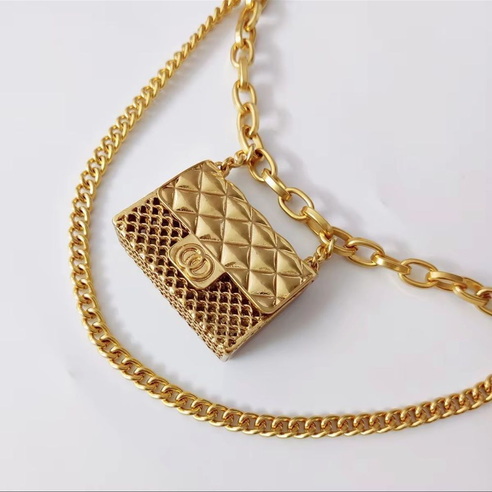 Anthropologie Fashion Tassel Gold Chain Belt with mini Bag. Trendy!high … - Picture 14 of 17